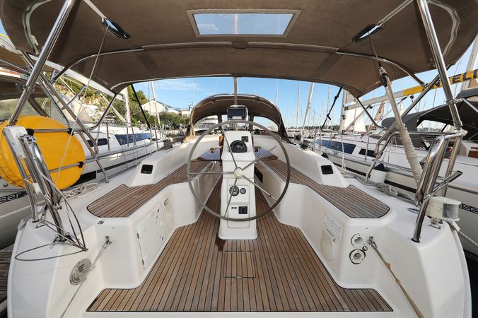 Bavaria Cruiser 33 | Dolce Vita