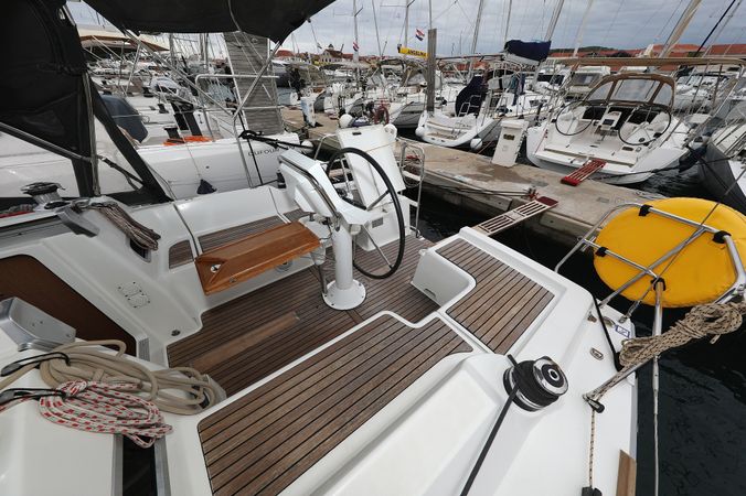 Beneteau Oceanis 34 | Caprice