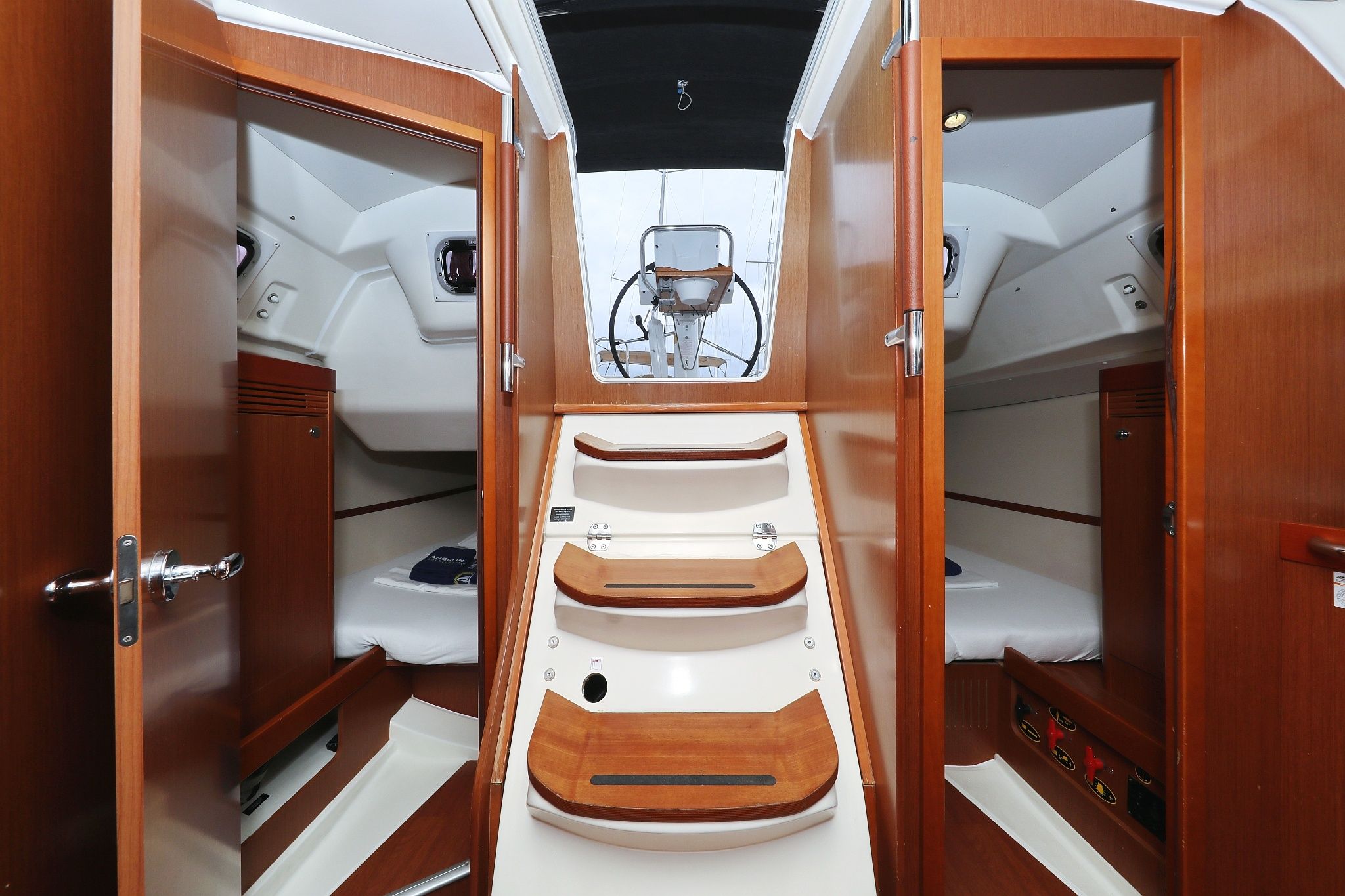 Beneteau Oceanis 34 | Caprice