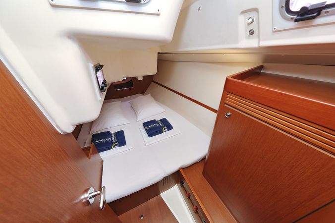 Beneteau Oceanis 34 | Caprice