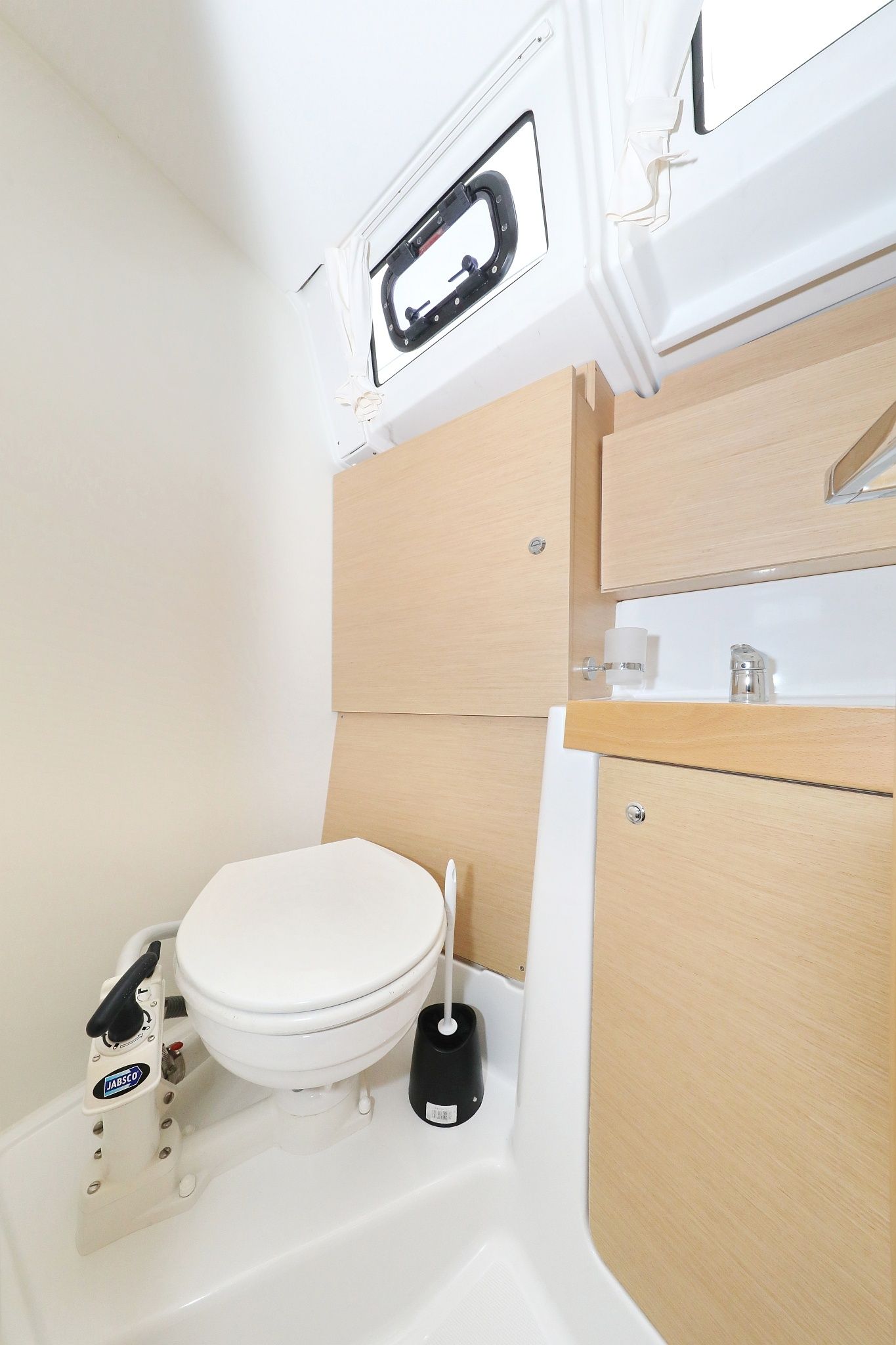 Beneteau Oceanis 38 | One