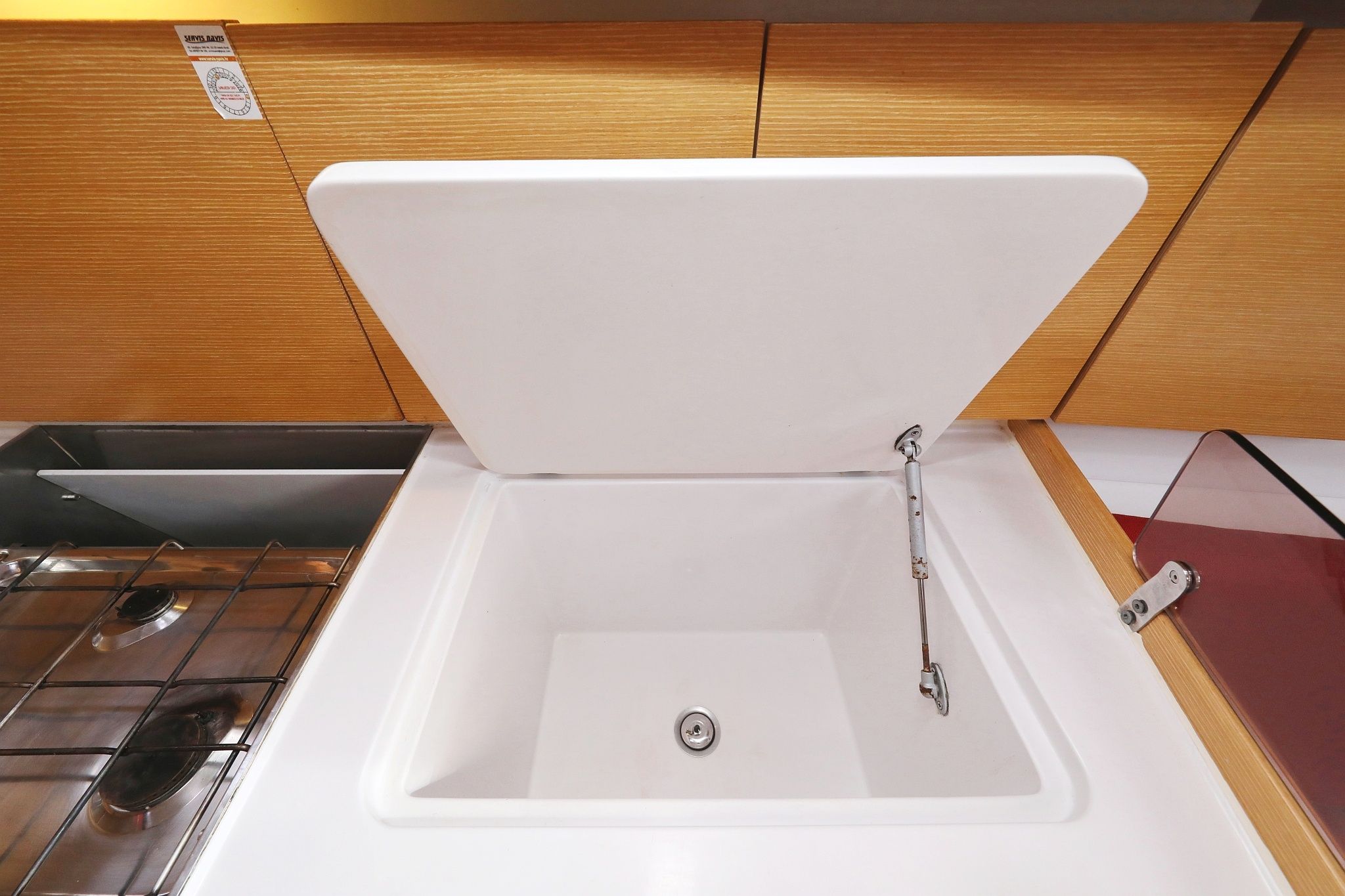 Elan 444 | Abrakadabra