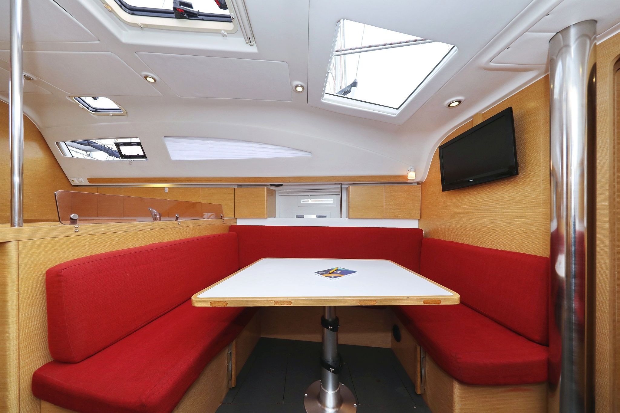 Elan 444 | Abrakadabra