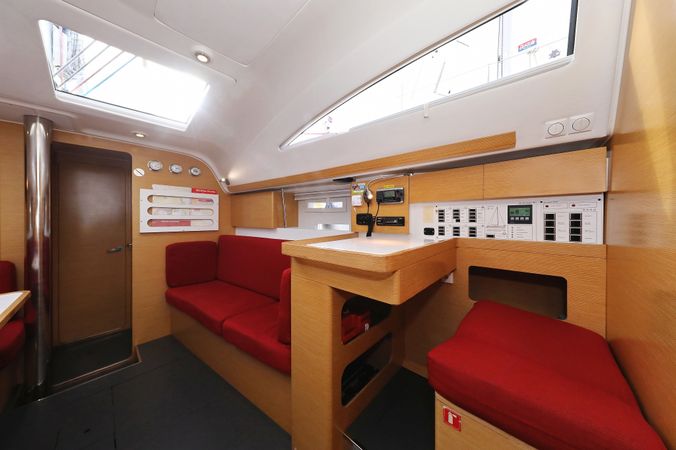 Elan 444 | Abrakadabra