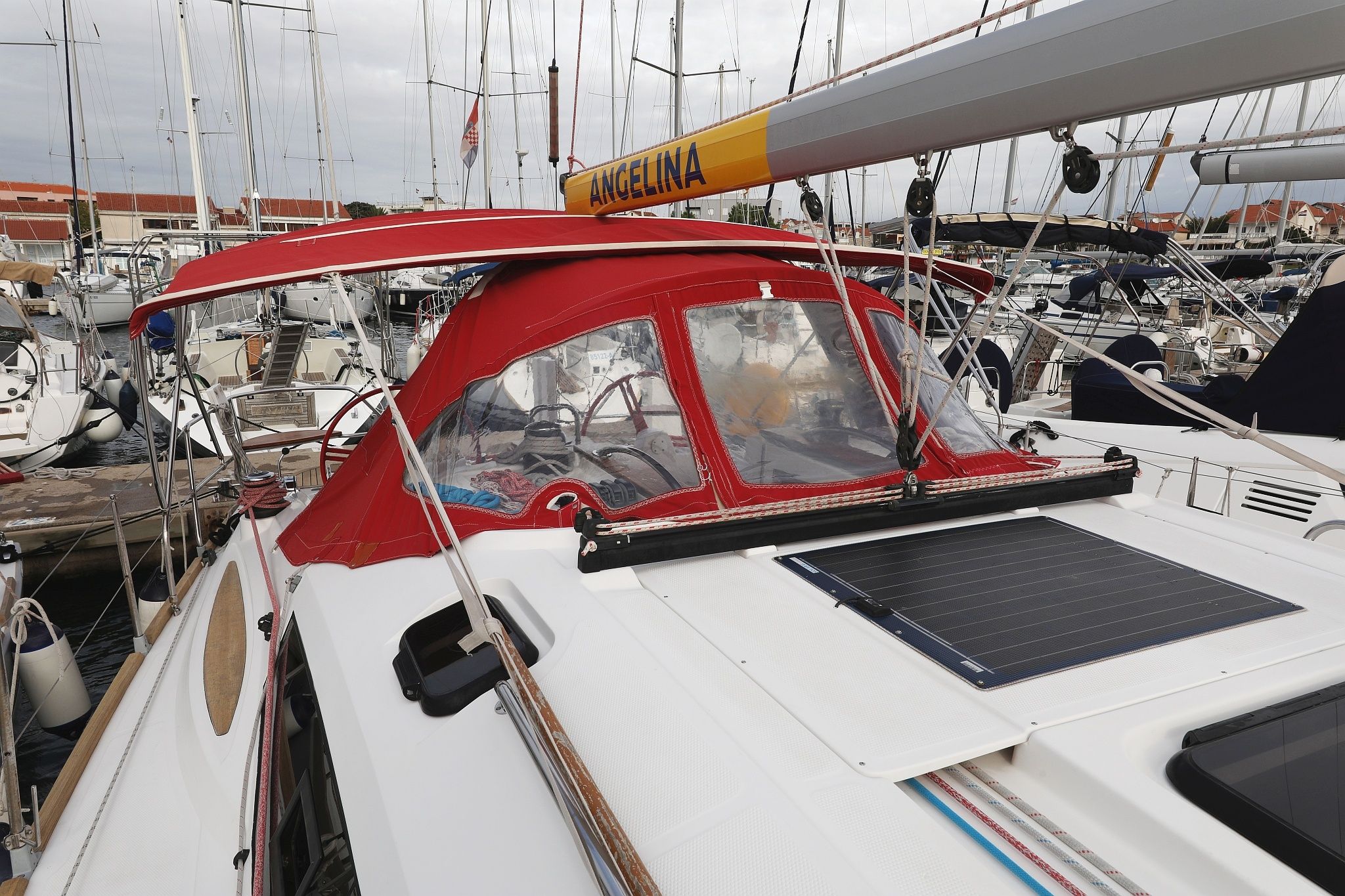 Elan 444 | Abrakadabra