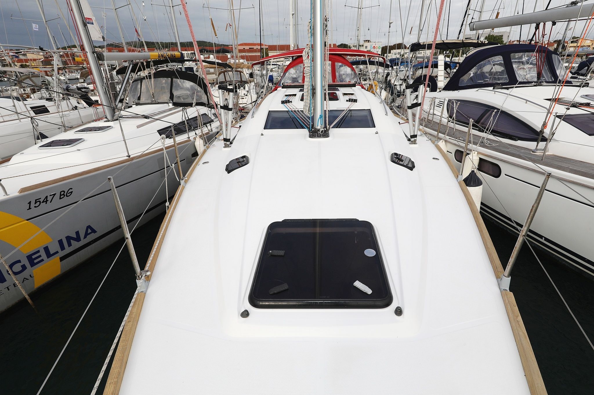 Elan 444 | Abrakadabra