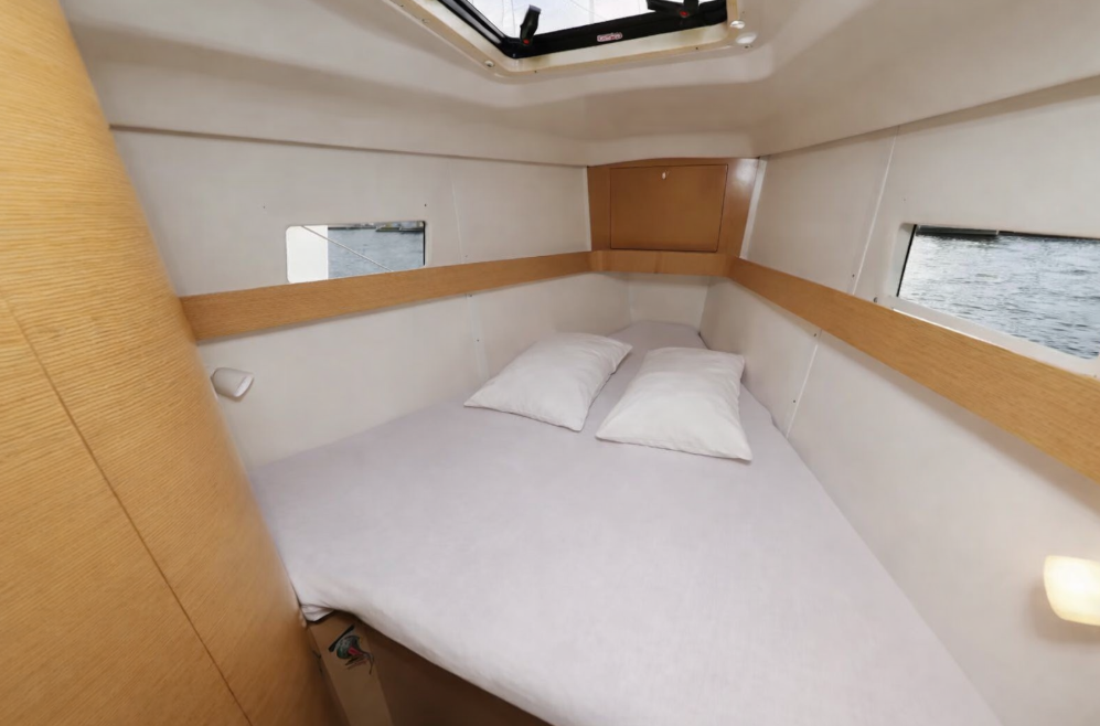 Elan 444 | Abrakadabra