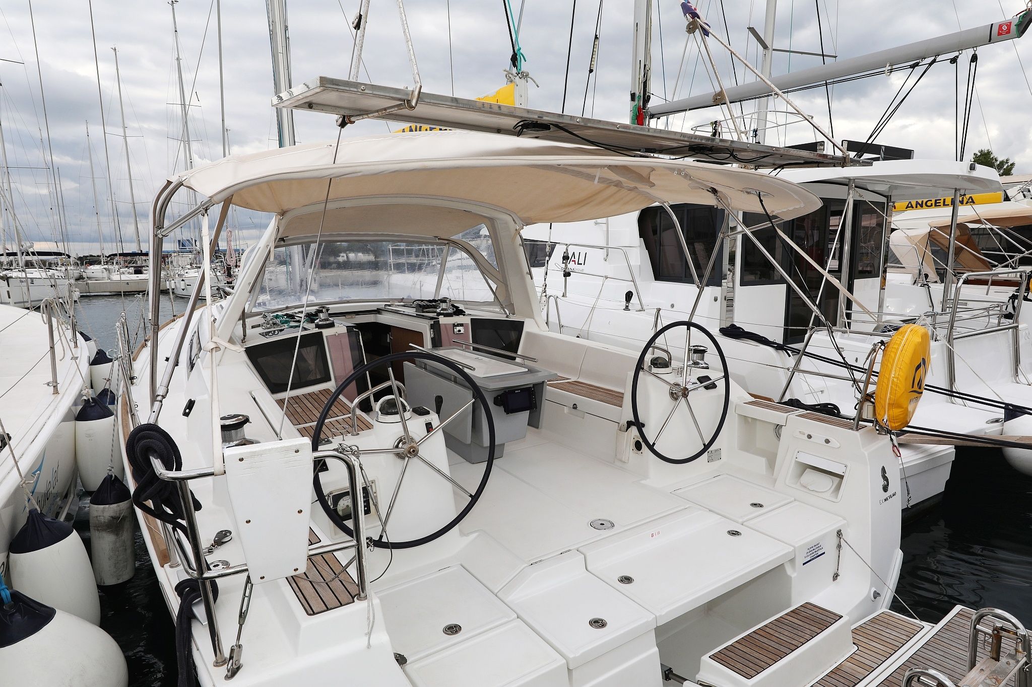 Beneteau Oceanis 41 | Zyntha