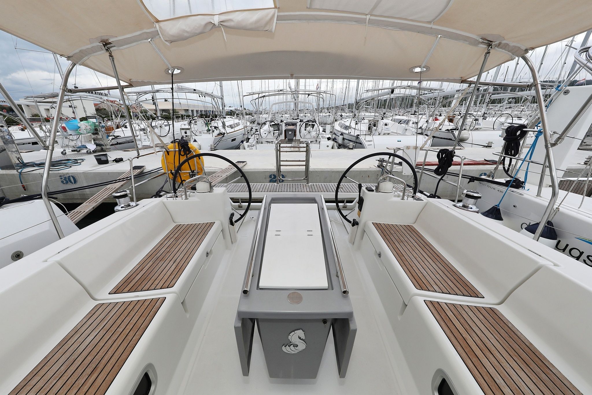 Beneteau Oceanis 41 | Zyntha