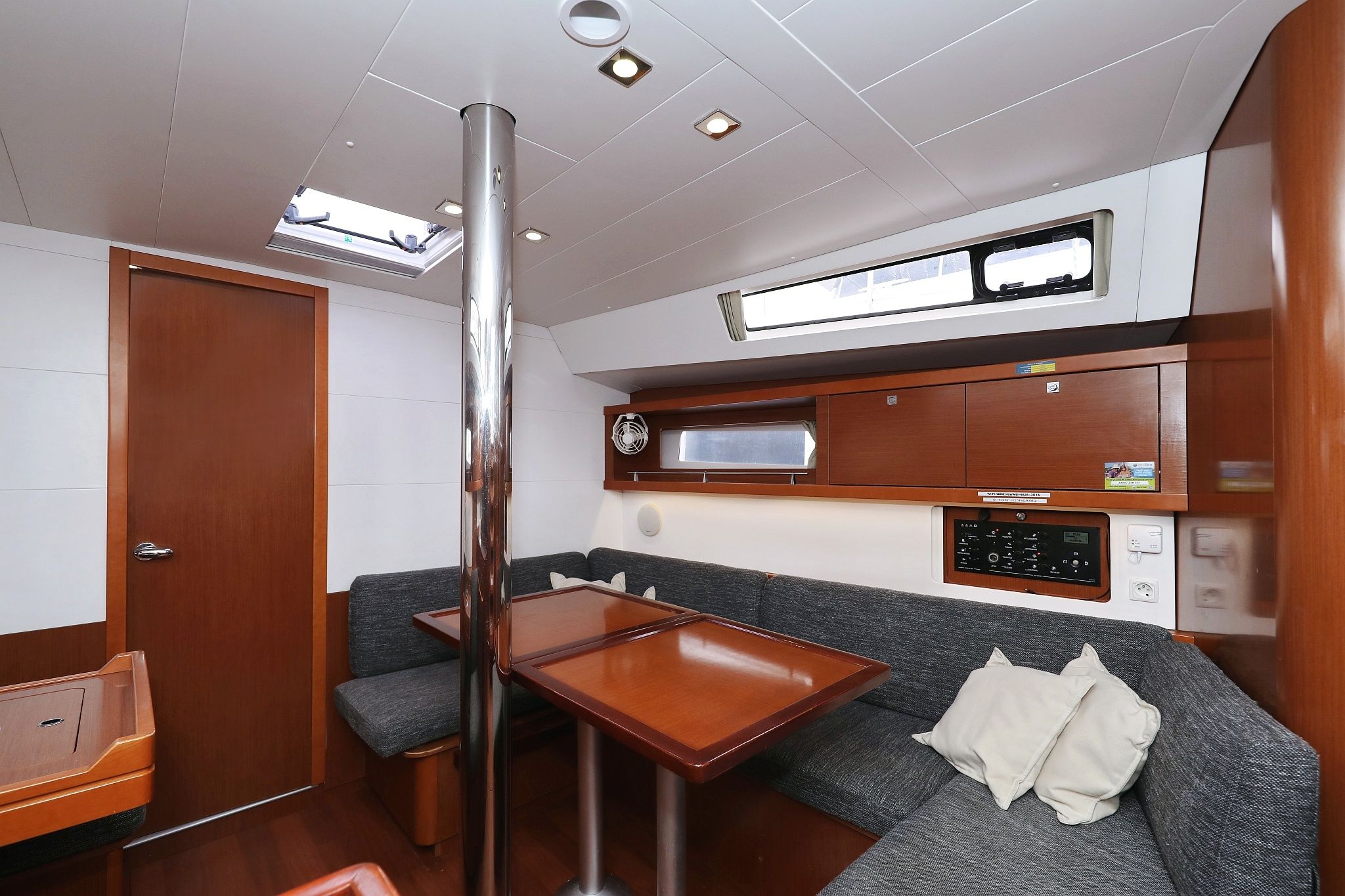Beneteau Oceanis 41 | Zyntha