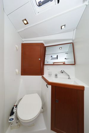 Beneteau Oceanis 41 | Zyntha