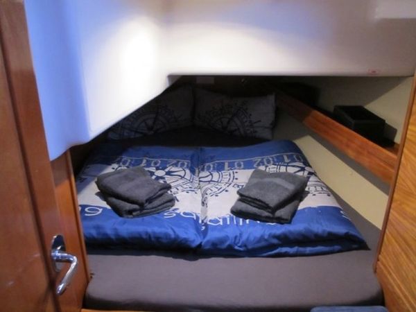 Bavaria Cruiser 37 | Orange 4 You