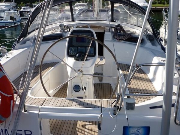 Bavaria Cruiser 37 | Orange 4 You