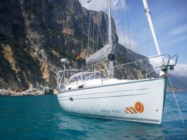 Bavaria Cruiser 37 | Orange 4 You