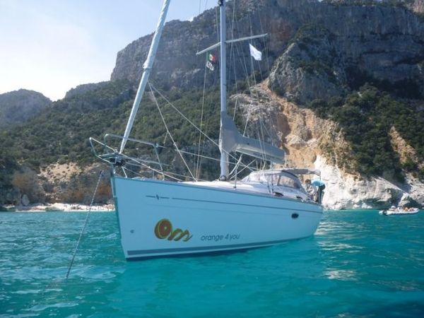 Bavaria Cruiser 37 | Orange 4 You