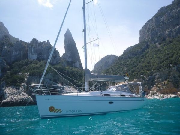 Bavaria Cruiser 37 | Orange 4 You