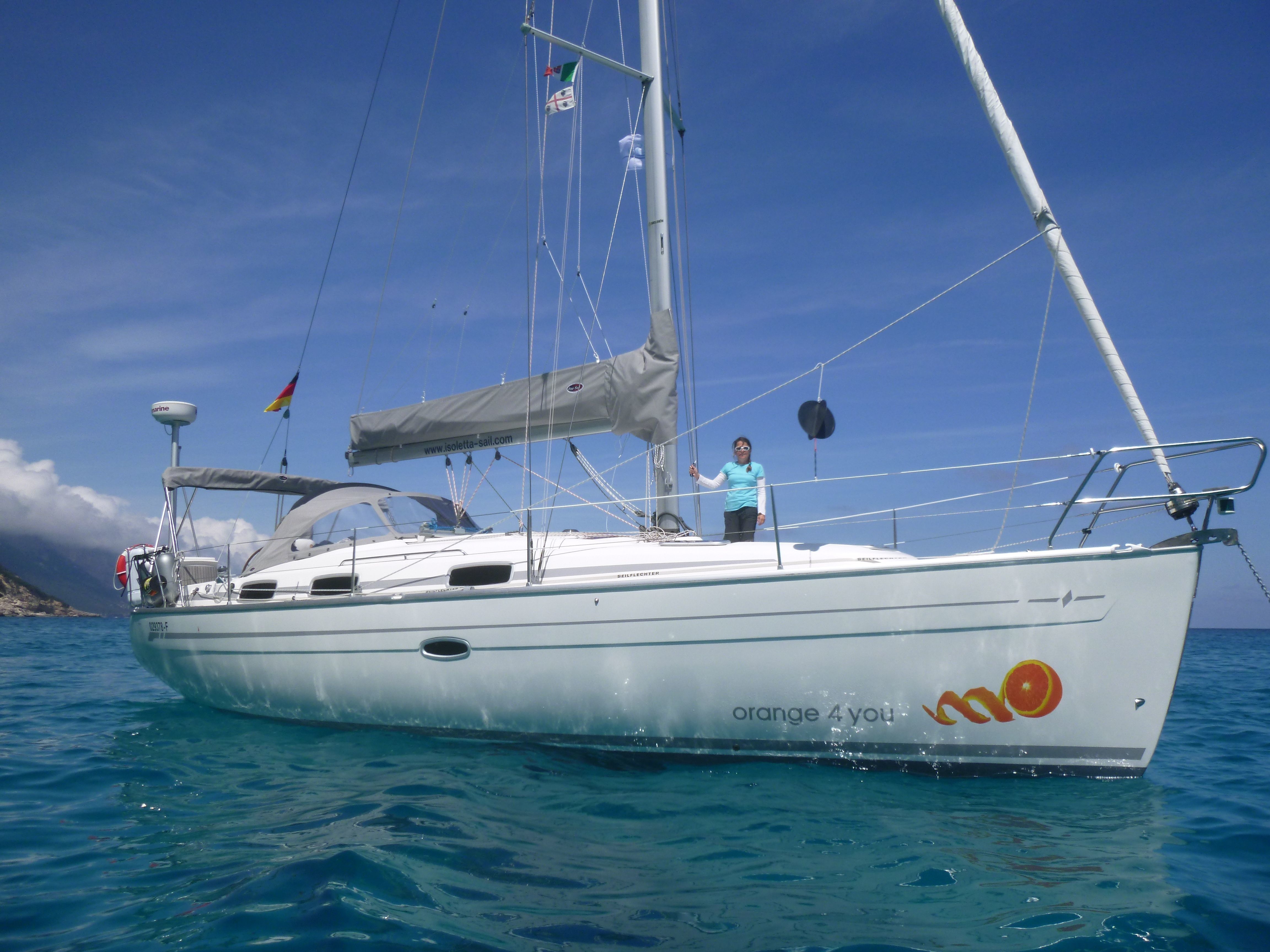 Bavaria Cruiser 37 | Orange 4 You