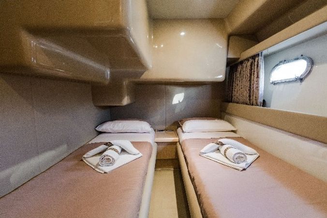 Ferretti 460 | Bluebell