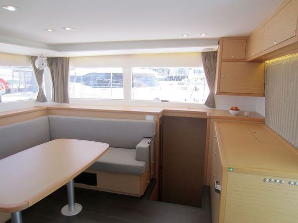 Lagoon 450 S | Anabella