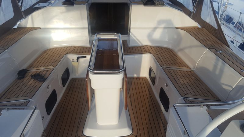 Elan 50 Impression | Moonlight