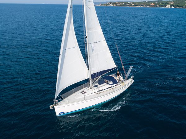 Bavaria 38 Match | Artix