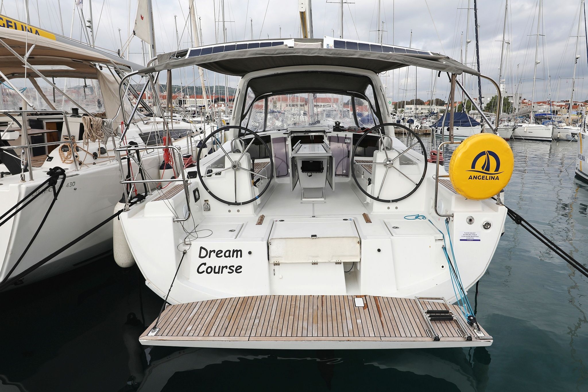 Beneteau Oceanis 41.1 | Dream Course