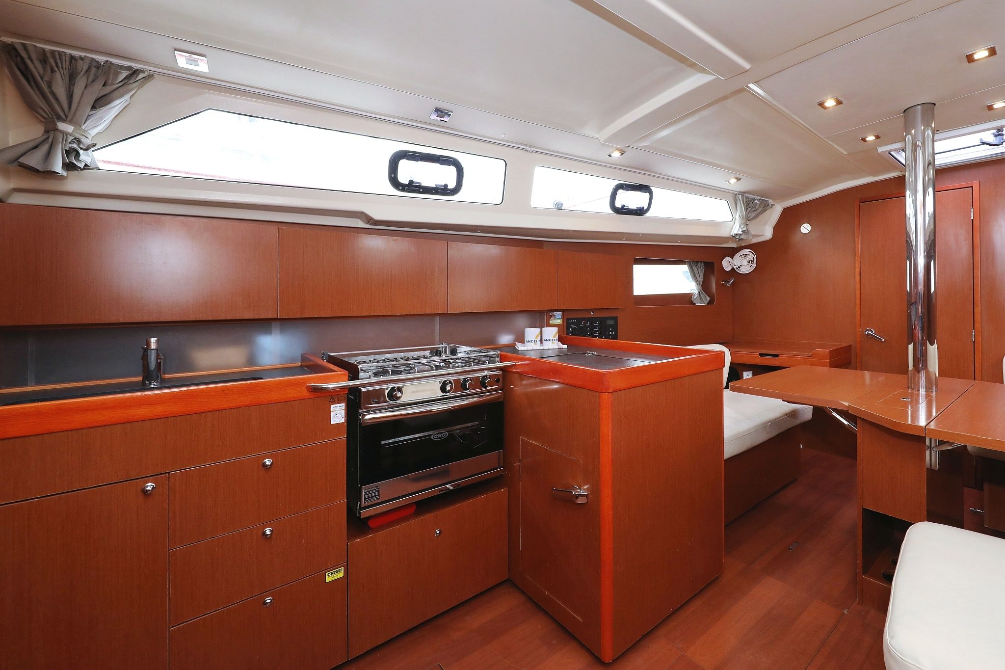 Beneteau Oceanis 41.1 | Dream Course