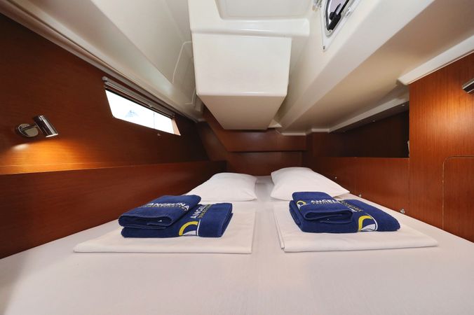 Beneteau Oceanis 41.1 | Dream Course