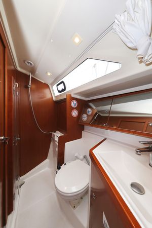 Beneteau Oceanis 41.1 | Dream Course