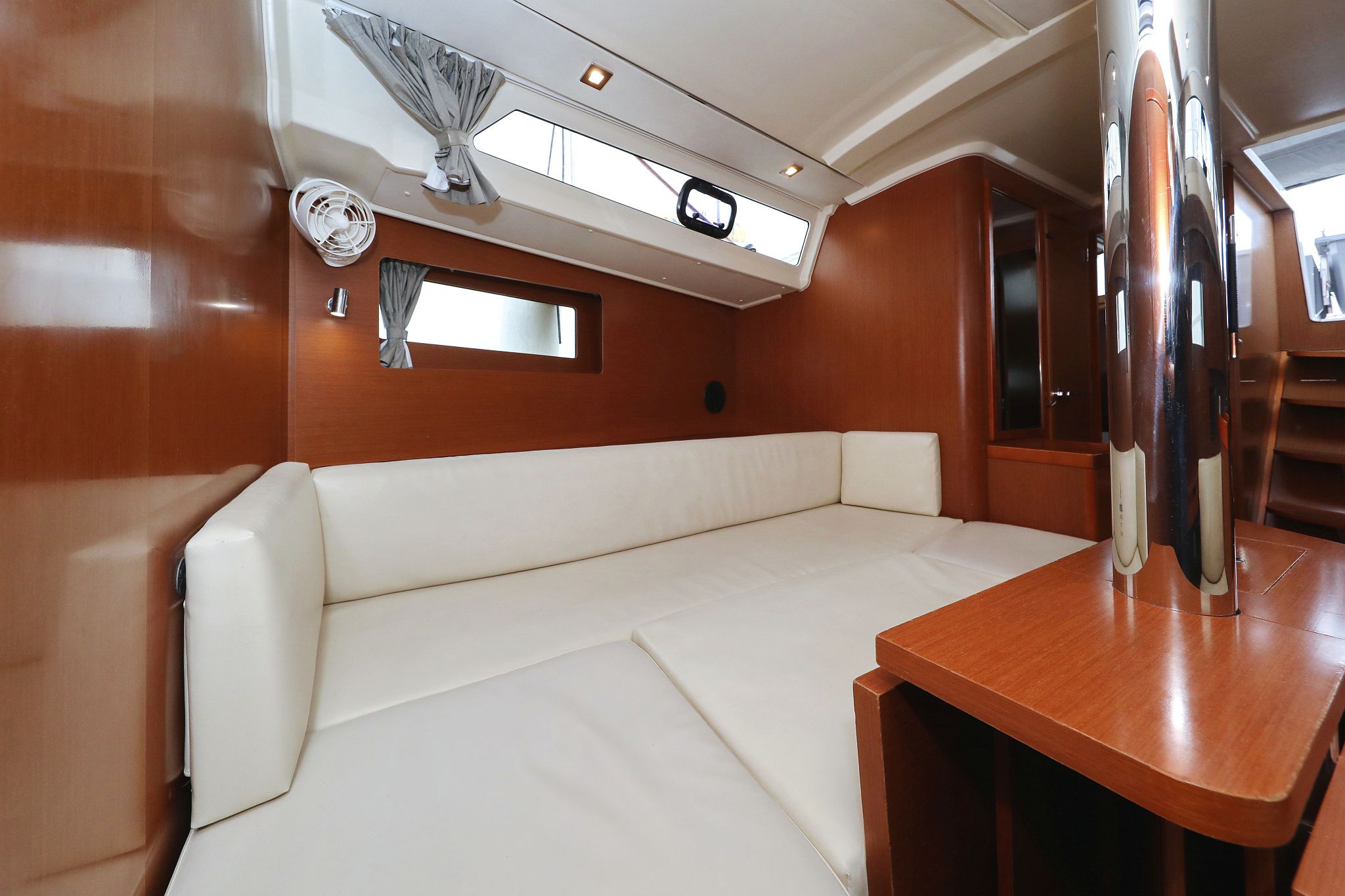 Beneteau Oceanis 41.1 | Dream Course