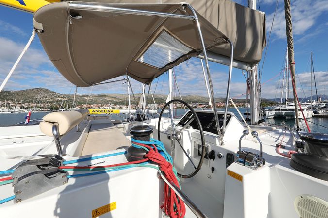 Lagoon 450 F | Dorka 5