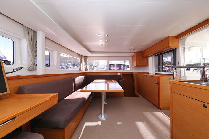 Lagoon 450 F | Dorka 5