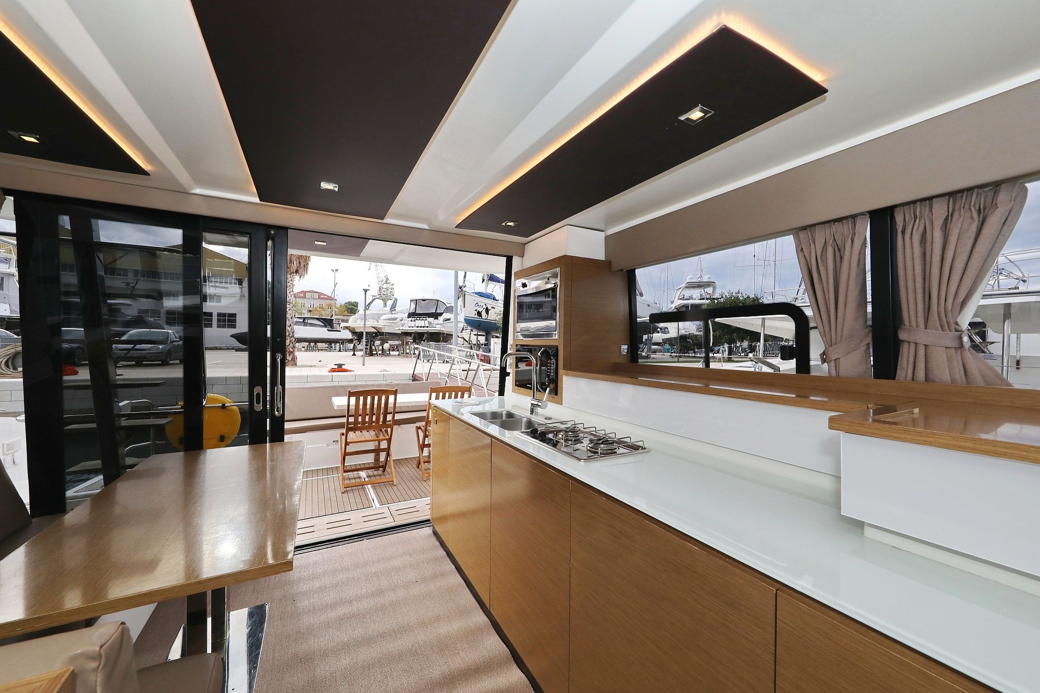 Fountaine Pajot MY 37 | Dream Star