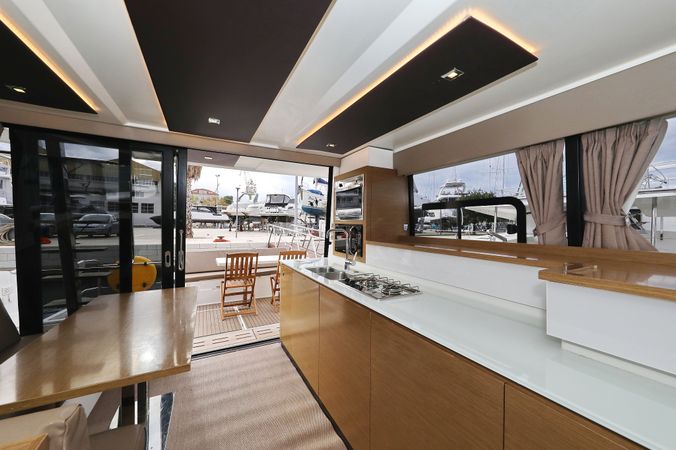 Fountaine Pajot MY 37 | Dream Star