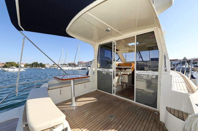 SAS Vektor Adriana 950 | Dugi 2