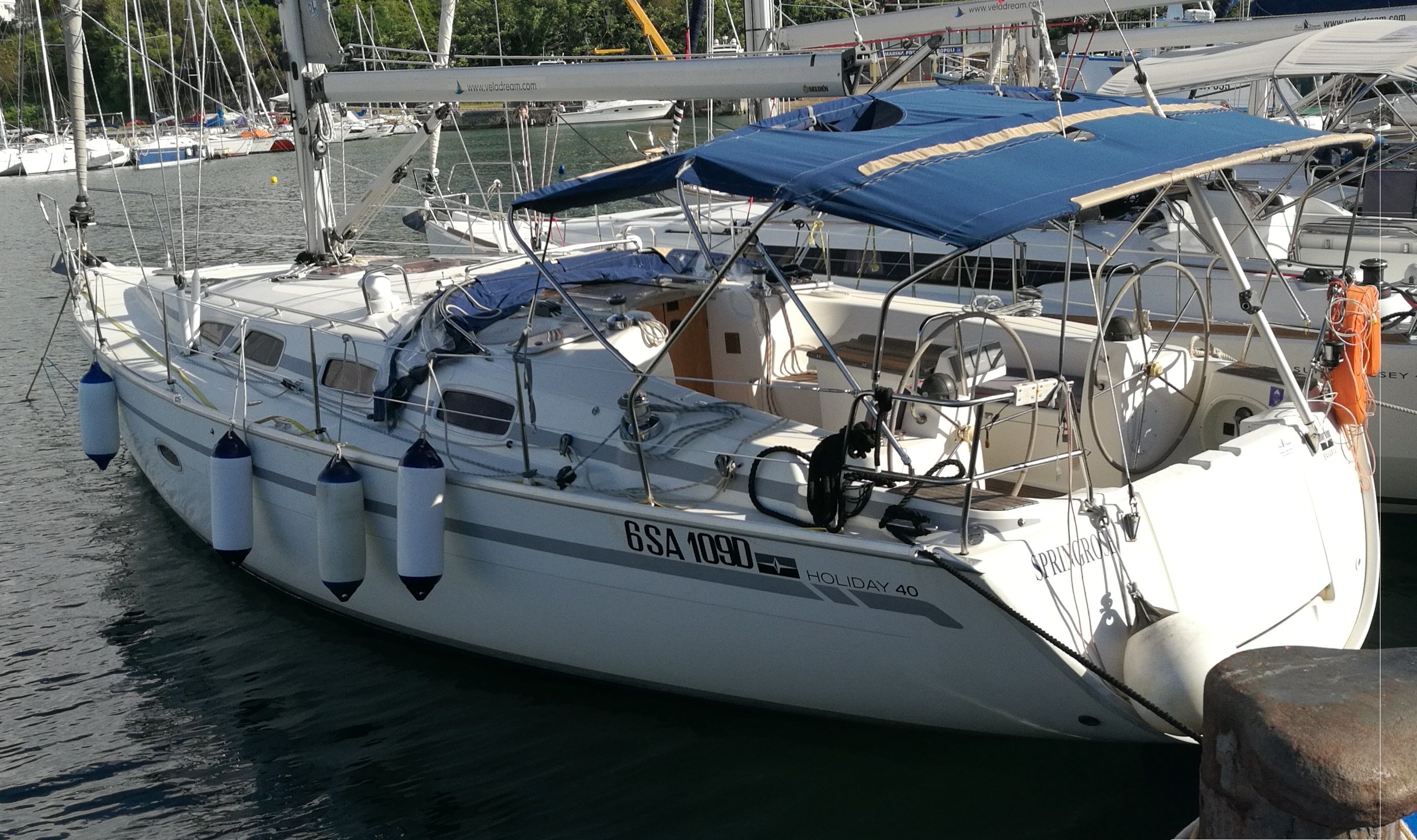 Bavaria Cruiser 40 | Spring Rose
