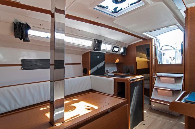 Jeanneau Sun Odyssey 349 | Adria Moon