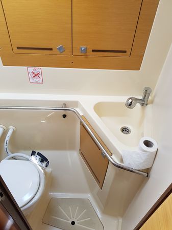 Elan 444 | Karlo Veliki