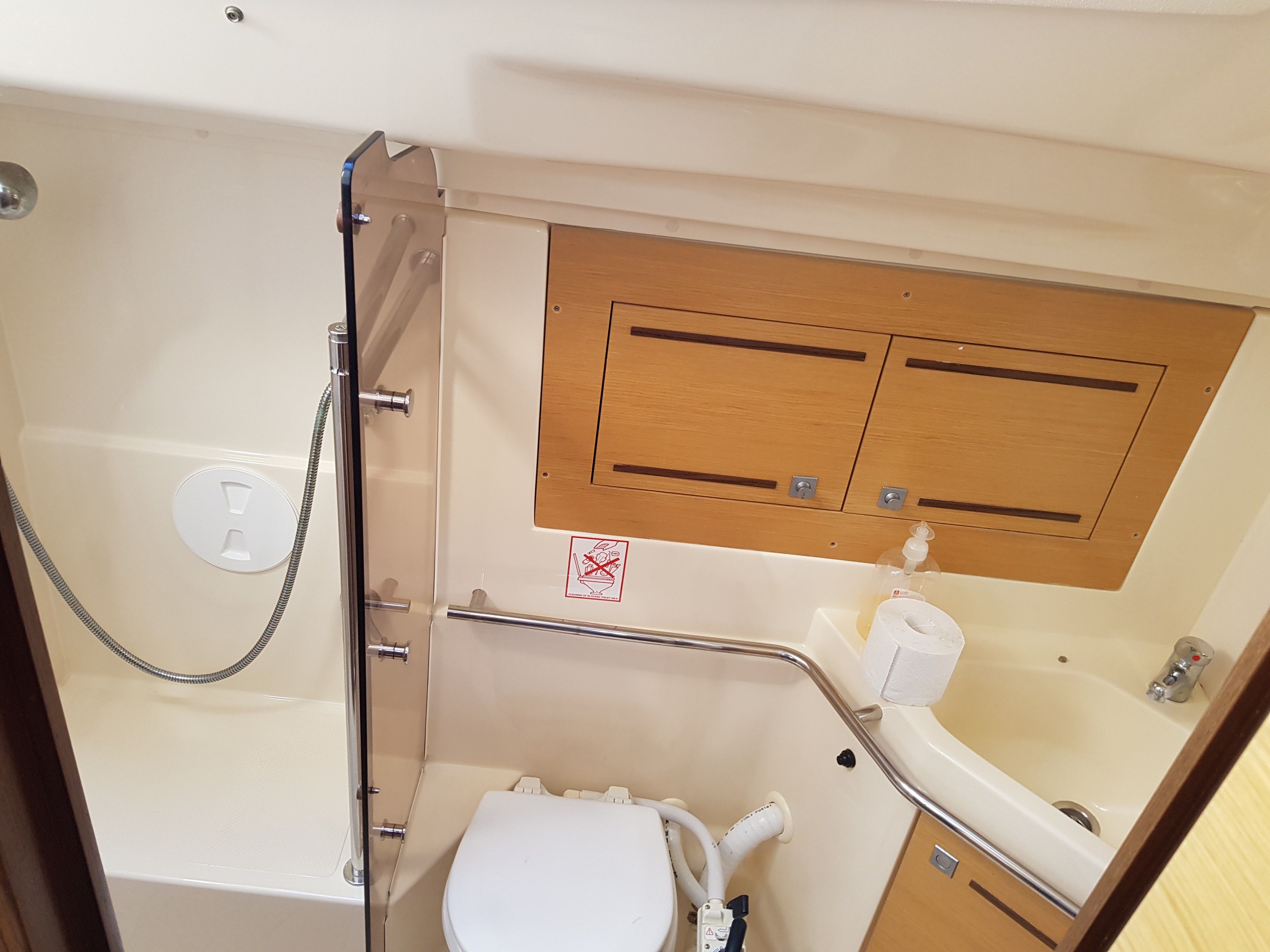 Elan 444 | Karlo Veliki