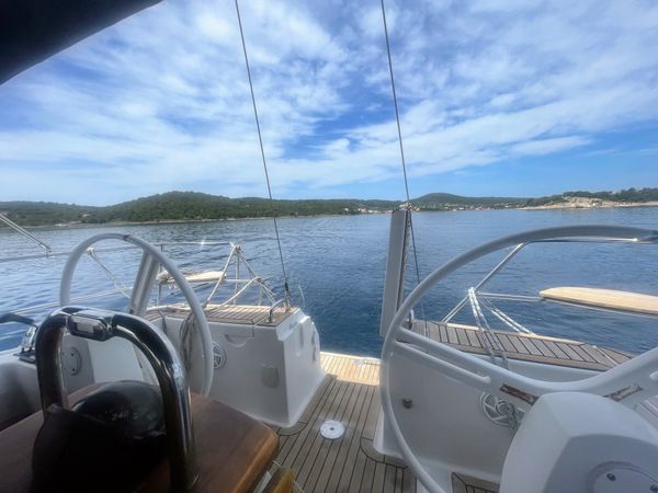 Elan 444 | Karlo Veliki