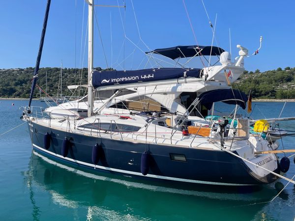 Elan 444 | Karlo Veliki