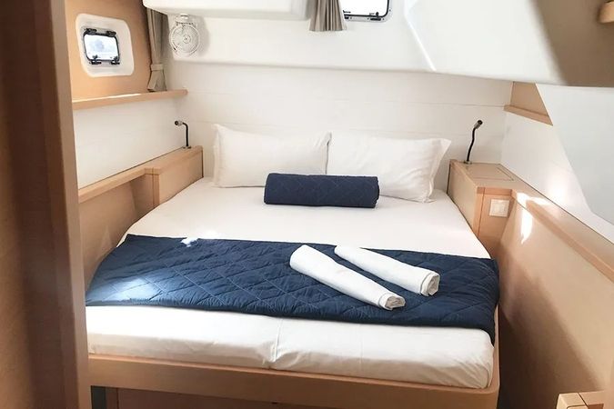 Lagoon 450 F | Corona Borealis