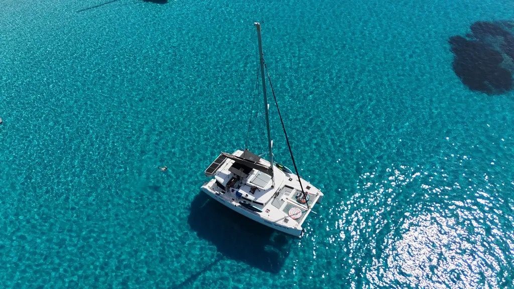 Lagoon 450 F | Corona Borealis