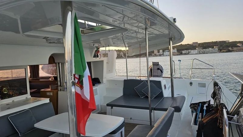 Lagoon 450 F | Corona Borealis
