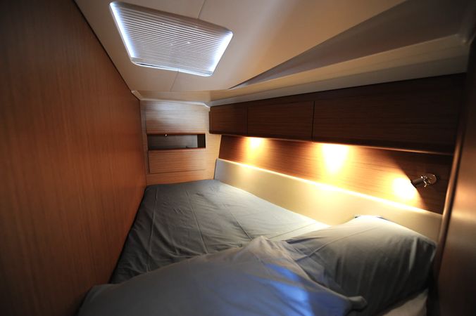 Jeanneau Sun Odyssey 49 | Zenith Forever