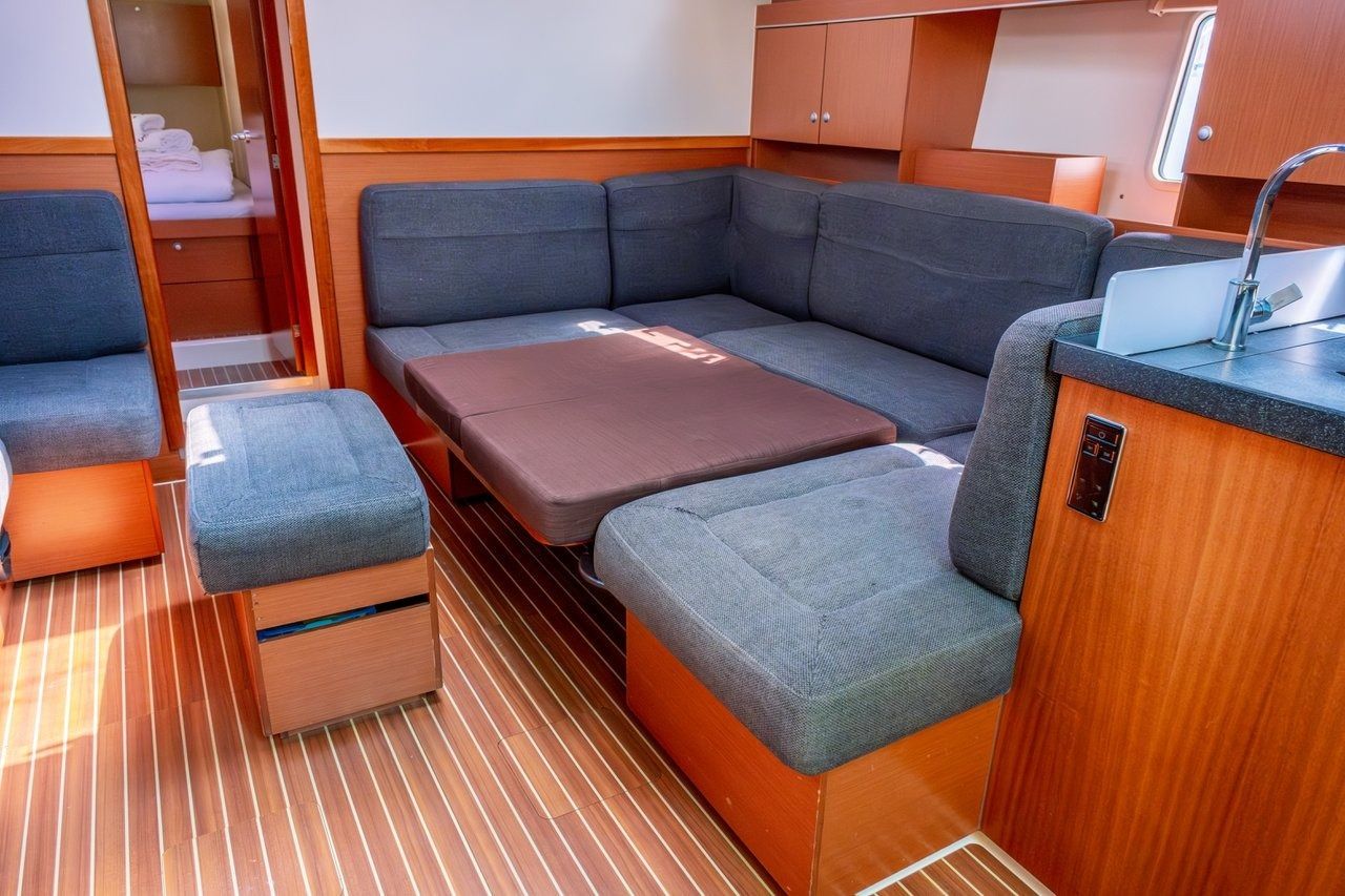 Hanse 445 | Draco