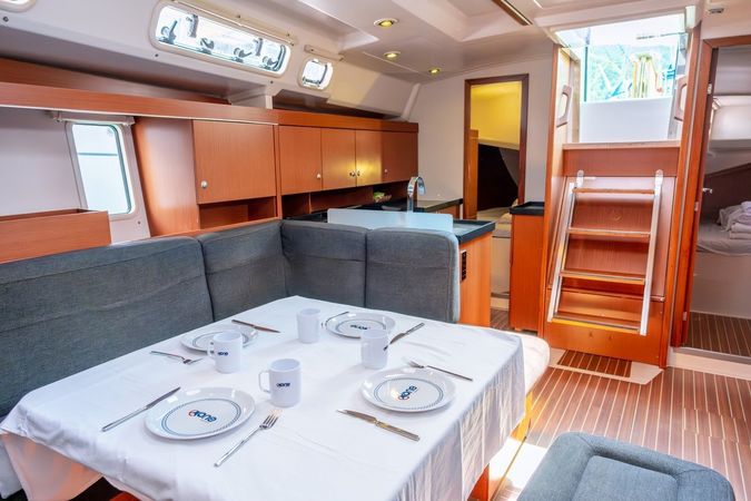 Hanse 445 | Draco