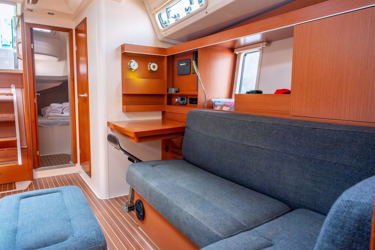 Hanse 445 | Draco