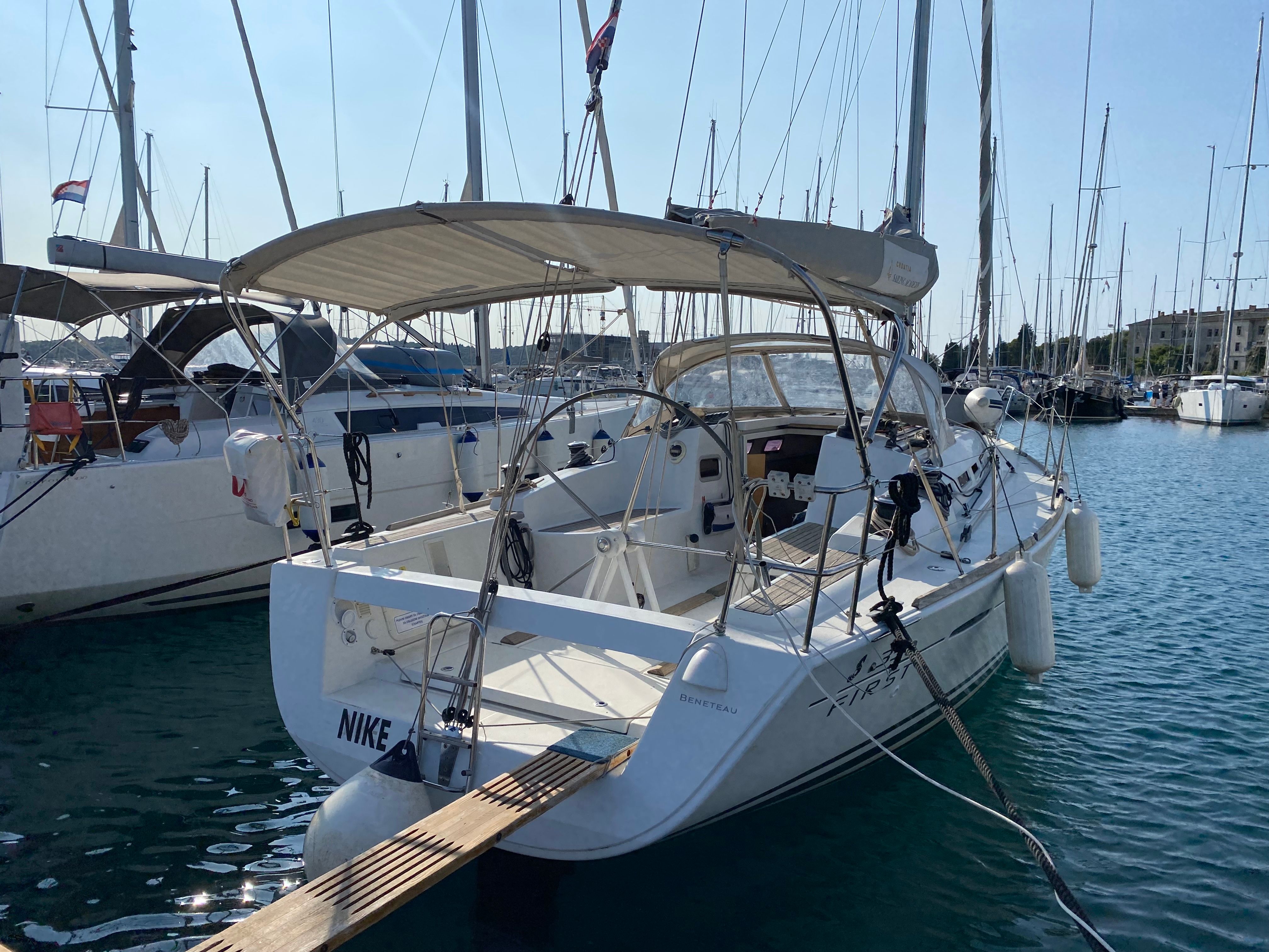 Beneteau First 35 | Nike