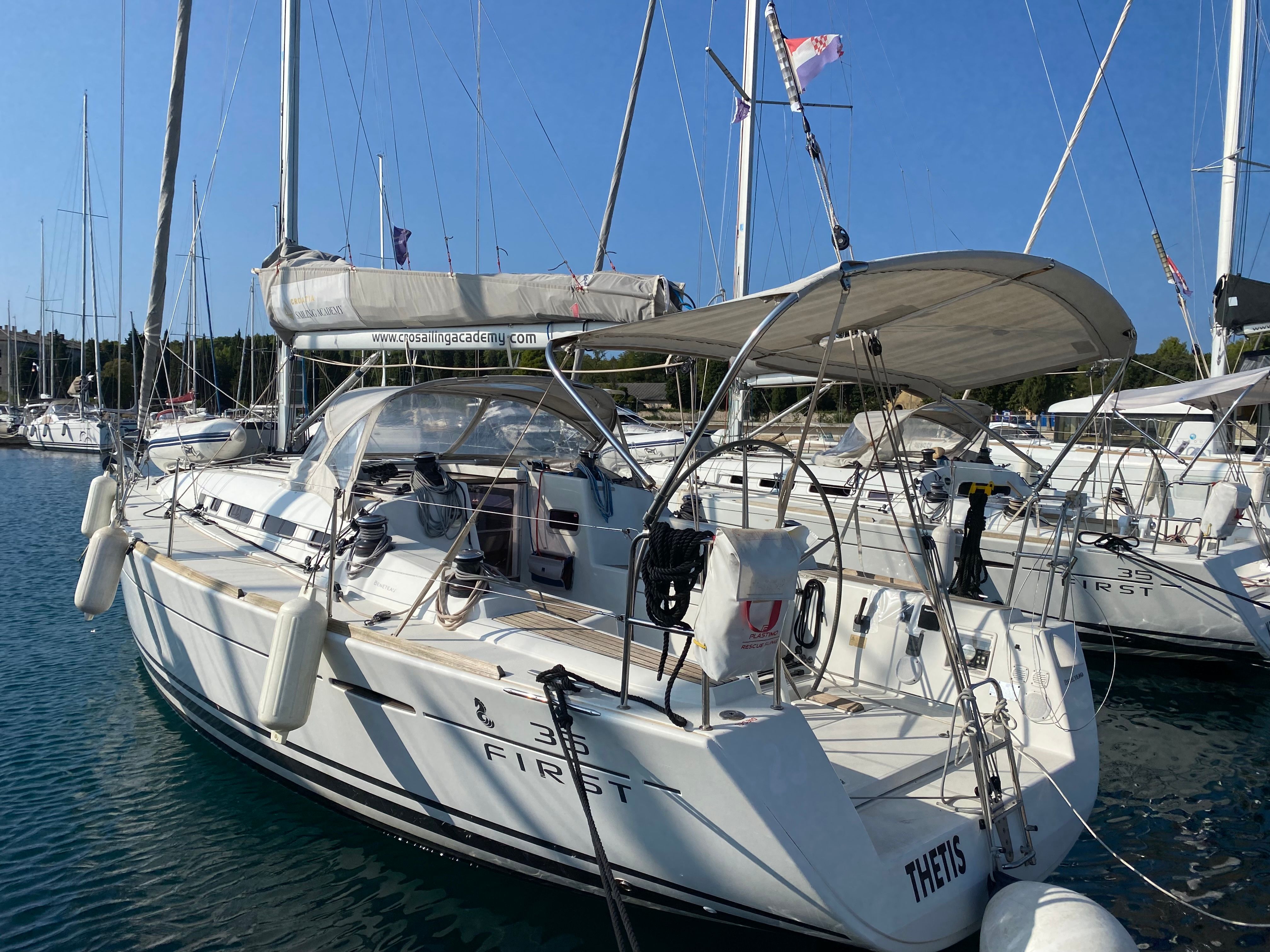 Beneteau First 35 | Thetis